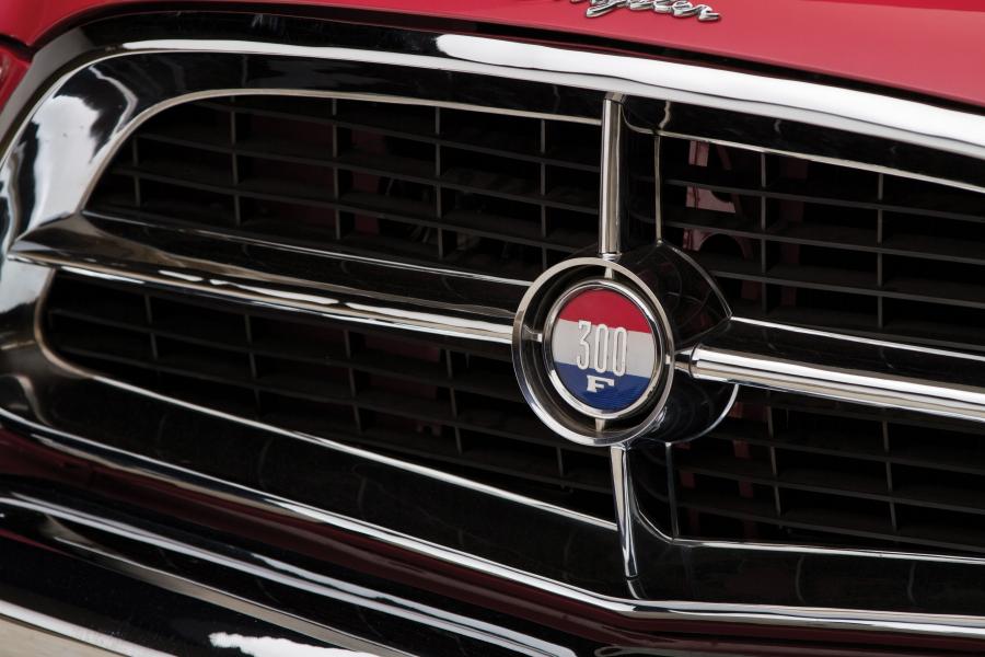 Chrysler 300F Convertible Red 1960 года  (фото 15 из 25)